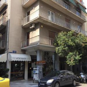 Chic Flat in the Heart of Athens by UPStREEt 